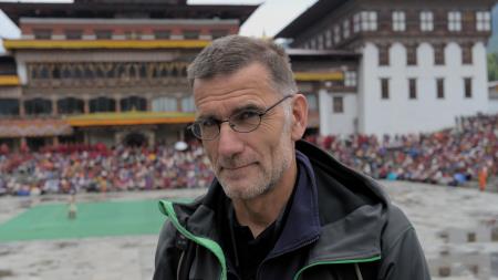 Temni pokrov sveta (3)